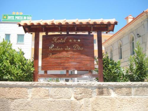 Hotel Portas Do Dao Пеналва-ду-Каштелу Экстерьер фото